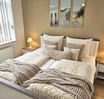 Mit Meerblick: Bezaubernde Ferienwohnung an Rügens Traumstrand in Juliusruh - Breege