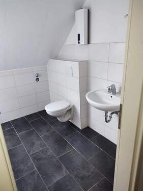 PHOTO-2024-10-15-19-57-07 - Etagenwohnung mit 65,10 m&sup2; in Gelsenkirchen zur Miete