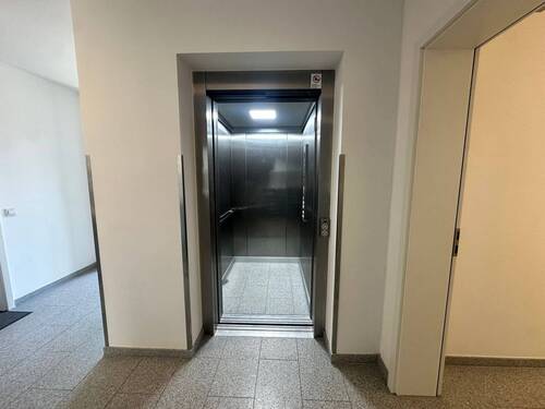 Lift - 