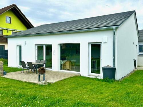 seitliche Ansicht - 4 Zimmer Einfamilienhaus in Fluorn-Winzeln