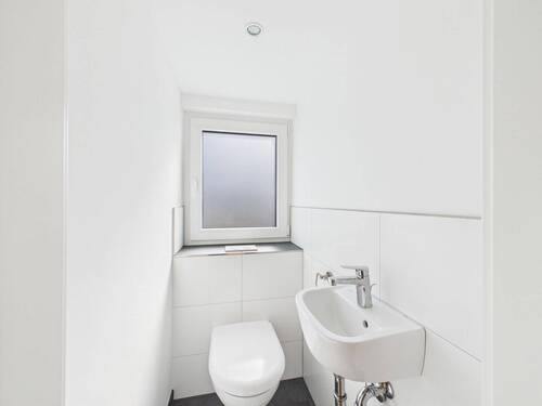 WC DG - 