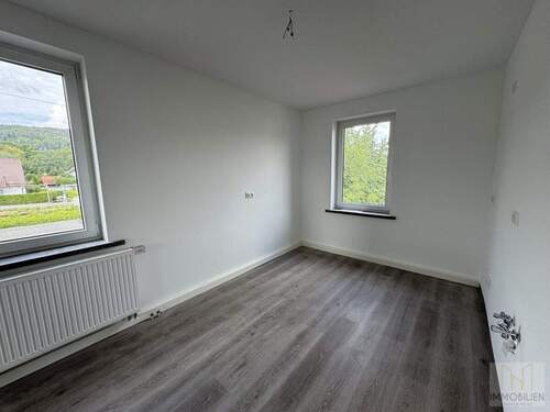 OG: Küche - 7 Zimmer Mehrfamilienhaus, Wohnhaus in Rudolstadt