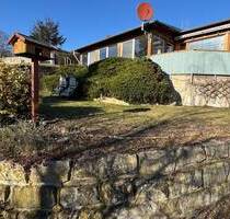 Traumhaftes Wochenendgrundstück in Hanglage mit grandiosem Ausblick über das Elbtal - Weinböhla