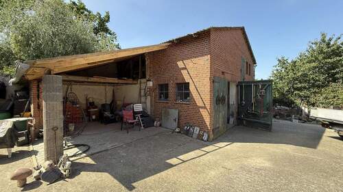 Carport - 