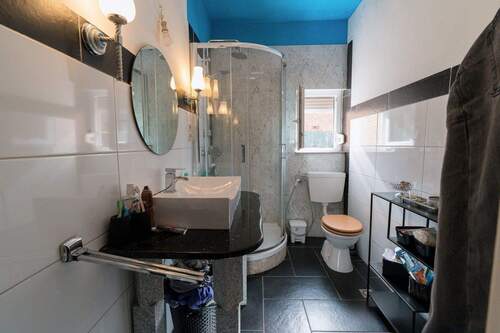 Badezimmer Einheit 1 - 