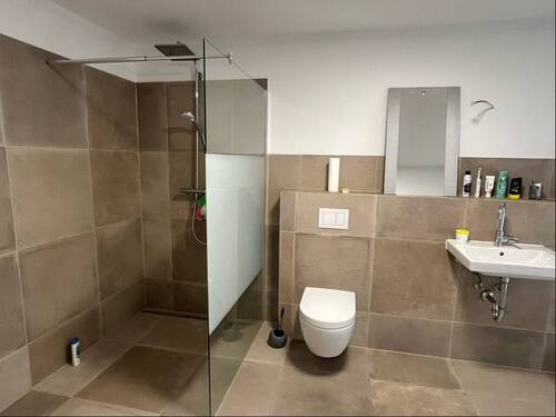 Badezimmer - Etagenwohnung mit 95,00 m&sup2; in Wassertrüdingen zum Kaufen
