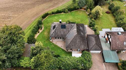 Luftbild - 4 Zimmer Einfamilienhaus zum Kaufen in Gülzow