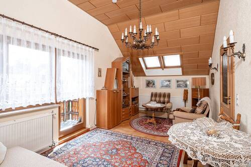 Gästezimmer - 6 Zimmer Einfamilienhaus in Berlin