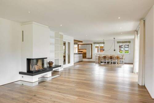 Wohnbereich mit Kamin - 