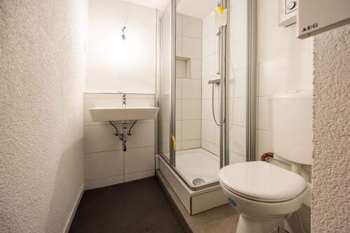 OG: Bad mit Dusche - 