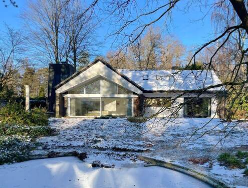 Winter - Bestlage Isernhagen-Süd: 1.196 m² in Sackgasse am Waldrand - sanierungsbedürftig