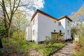 Eingangsseite - 9 Zimmer Mehrfamilienhaus, Wohnhaus zum Kaufen in Berlin - Pankow