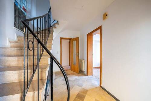 Flur - 5 Zimmer Doppelhaushälfte zum Kaufen in Wegberg