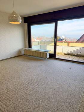 Zimmer III mit Balkon (OG) - 
