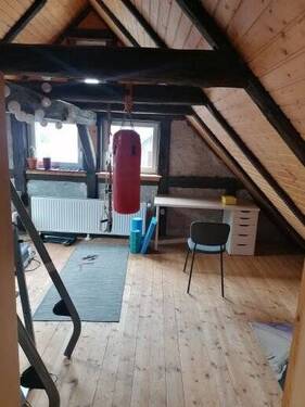 Dachboden Raum 2 - 
