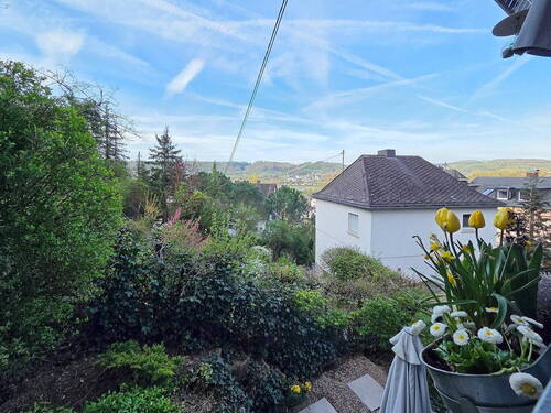 Ausblick Wohnzimmerterrasse - Großes Einfamilienhaus, barrierefrei - ohne Maklergebühr