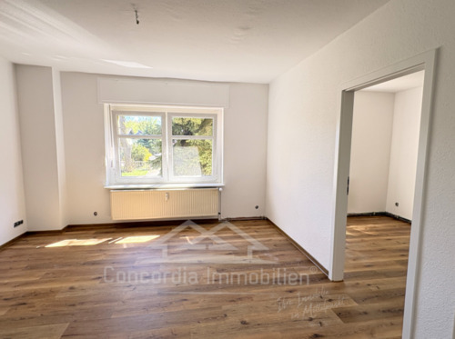 Wohnbereich - Frisch saniert, 2 Raum Wohnung in ländlicher Lage