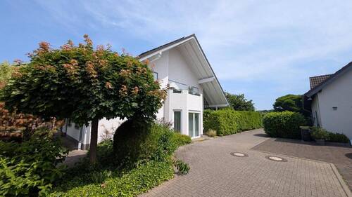 Außen 3 - 