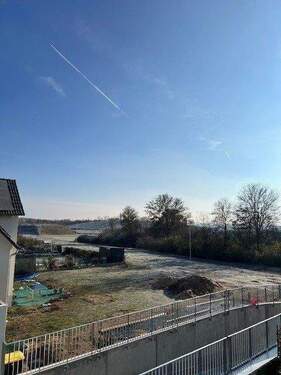 Herzo_Aussicht.jpg - Etagenwohnung mit 101,00 m&sup2; in Herzogenaurach zum Kaufen