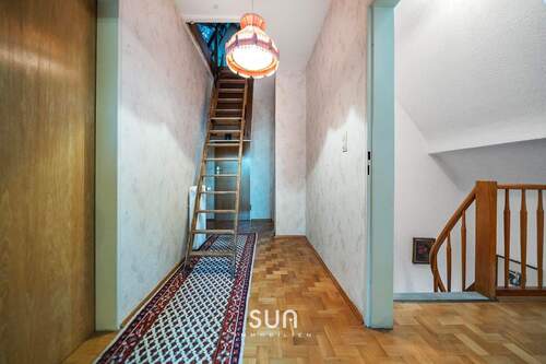 DIELE / SPITZBODENZUGANG - 