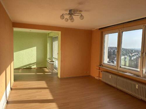 Wohnraum - 3 Zimmer Etagenwohnung zum Kaufen in Wuppertal