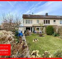 Reihenendhaus mit Vollkeller und ausgebautem Spitzboden - Lübeck Kücknitz