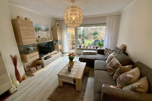 Wohnzimmer - 6 Zimmer Reihenendhaus in Lübeck