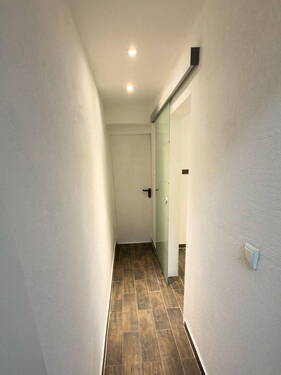 Kellerzugang + Bad EG - 1 Zimmer Einfamilienhaus zum Kaufen in Waldalgesheim