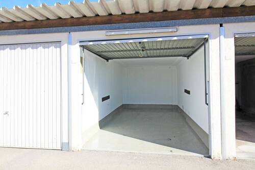 Garage - 