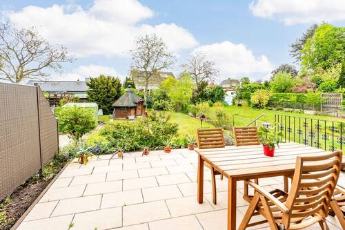 Terrasse am Haus - 