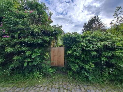 Hof Eingang zum Garten - 