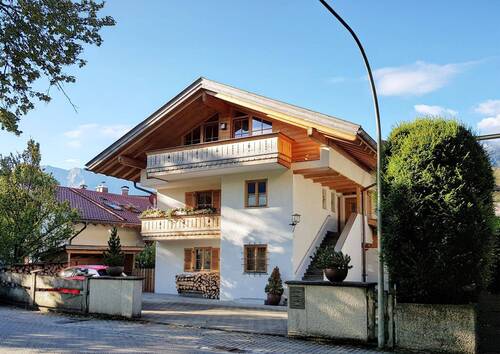Außenstellplatz auf dem hauseigenen Grundstück - 