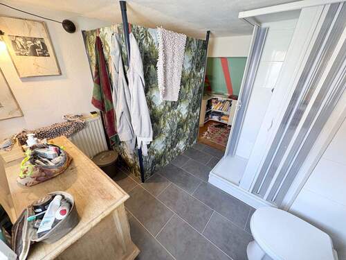 Badezimmer Ansicht 3 - 