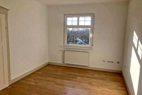 4 - Etagenwohnung mit 72,00 m&sup2; in Frankfurt am Main zur Miete