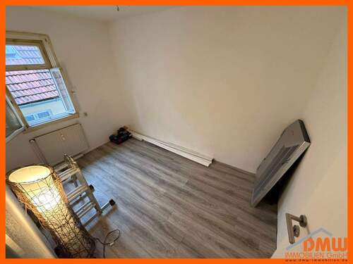 Büro-Zimmer 2 - Etagenwohnung mit 52,00 m&sup2; in Stromberg zur Miete