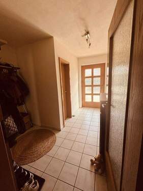 Flur - 5 Zimmer Reihenmittelhaus zum Kaufen in Wörth