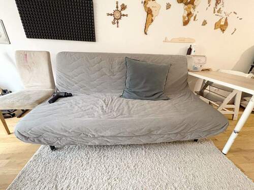 Sofa kann gegen Aufpreis übernommen werden - Etagenwohnung mit 70,60 m&sup2; in Berlin zur Miete