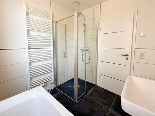 Erbenerdige Dusche - 