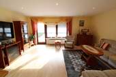 Wohnzimmer-EG - 5 Zimmer Doppelhaushälfte zum Kaufen in Karlsbad