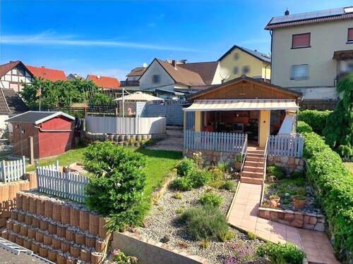 Gartenbereich- Grillbereich - Einfamilienhaus mit 105,00 m&sup2; in Ronneburg zum Kaufen