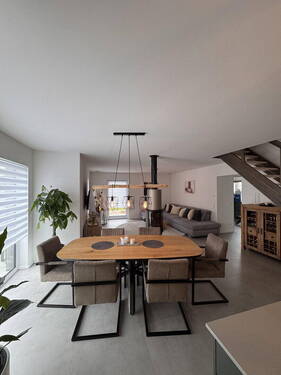 Wohn- und Essbereich - 