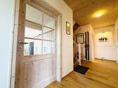 10. Eingangsbereich EG - 