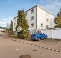 Zuhause ankommen: Großzügige Dachgeschosswohnung mit Kamin und Wohlfühlambiente - Albstadt - Tailfingen