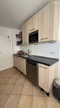 Einbauküche Hartig-2 - 3 Zimmer Etagenwohnung zum Kaufen in Dresden