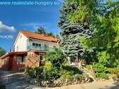 Bild 1 - Wohnhaus am Balaton Nordufer - 169.000,00&nbsp;EUR Kaufpreis, ca.&nbsp; 120,00&nbsp;m&sup2;&nbsp;Wohnfl&auml;che