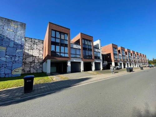 moderne Architektur - REDUZIERTArchitektur-Highlight: Modernes Townhouse-Juwel mit Garten & Dachterrasse - Provisionsfrei!