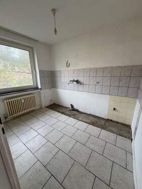 Küche - 4 Zimmer Etagenwohnung in Emden