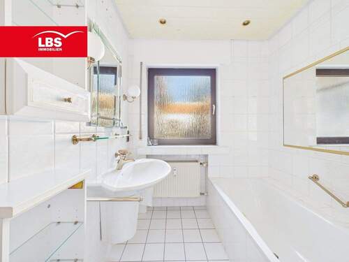 Badezimmer - 3 Zimmer Etagenwohnung in Bad Breisig