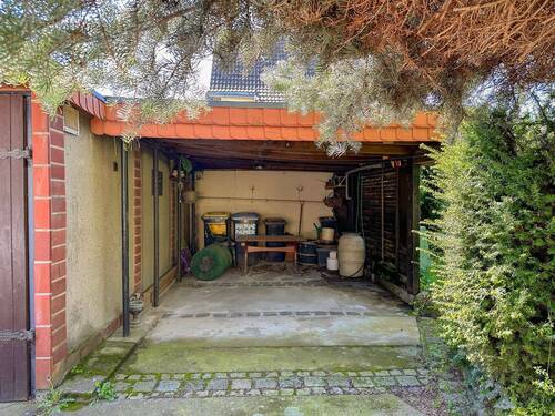 Garage und Carport - 