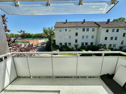 Balkon Ansicht 2 - Etagenwohnung mit 85,00 m&sup2; in Wiesbaden zur Miete